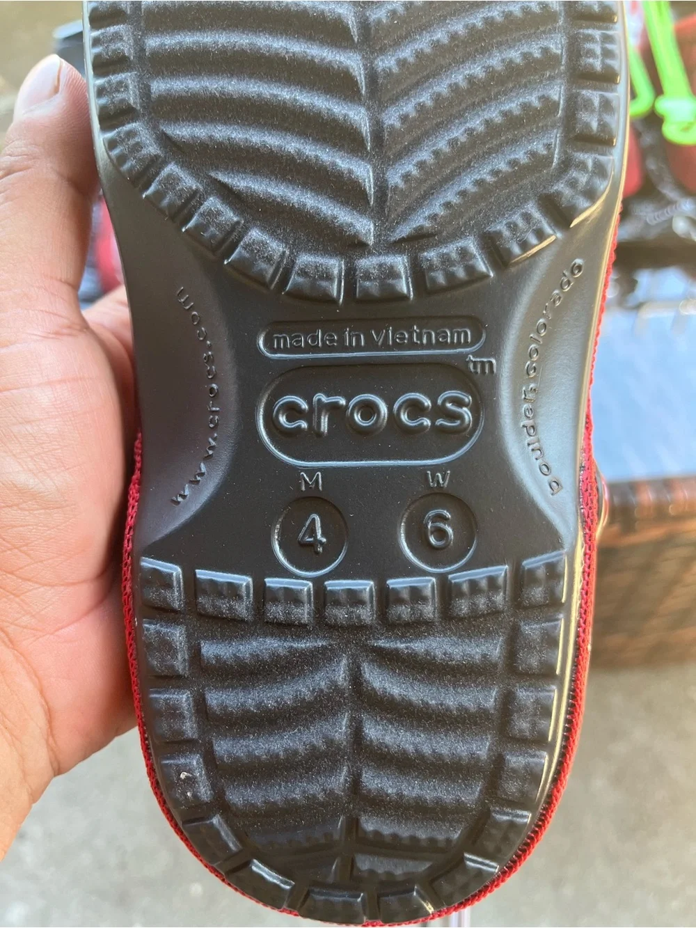 Crocs Classic Clog Marvel Spider-Man Neo 211489-90H Size 4-Men Size 6-Women